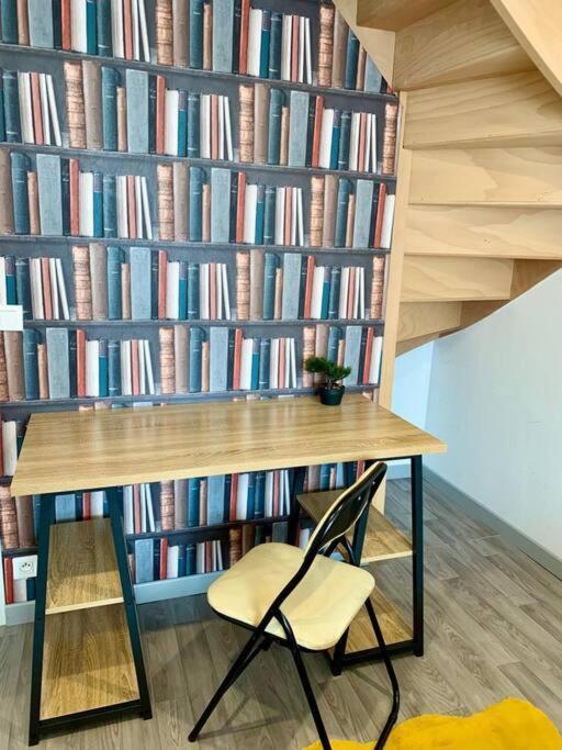 Maison 3 Chambres - 600M Metro Marbrerie - Lille モン＝ザン＝バルール エクステリア 写真