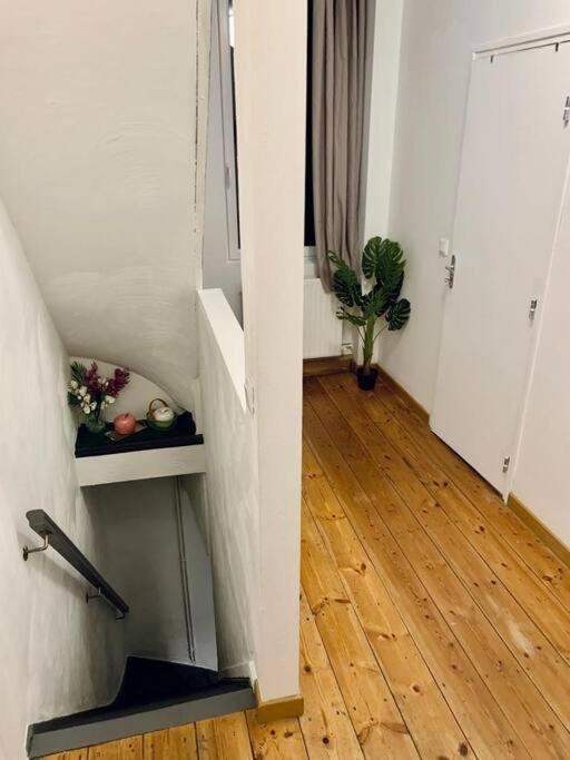 Maison 3 Chambres - 600M Metro Marbrerie - Lille モン＝ザン＝バルール エクステリア 写真