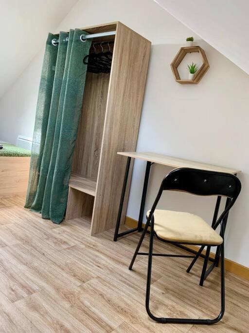 Maison 3 Chambres - 600M Metro Marbrerie - Lille モン＝ザン＝バルール エクステリア 写真