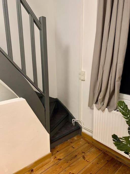 Maison 3 Chambres - 600M Metro Marbrerie - Lille モン＝ザン＝バルール エクステリア 写真