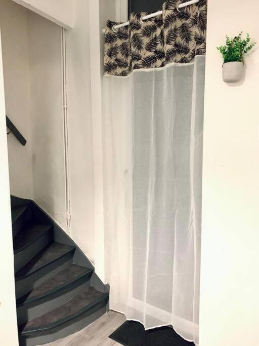 Maison 3 Chambres - 600M Metro Marbrerie - Lille モン＝ザン＝バルール エクステリア 写真